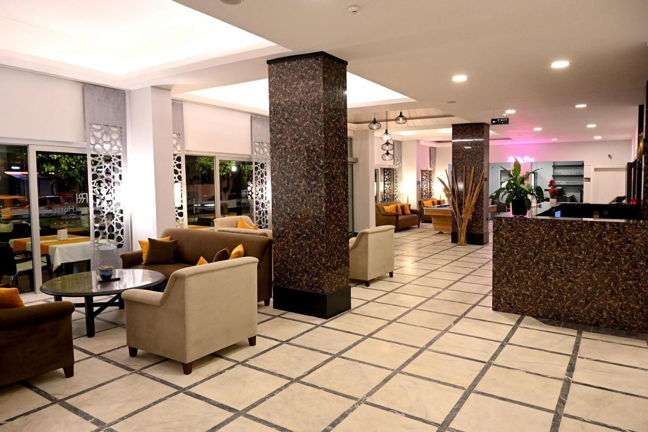 Roxx Royal Hotel Кушадасъ Екстериор снимка
